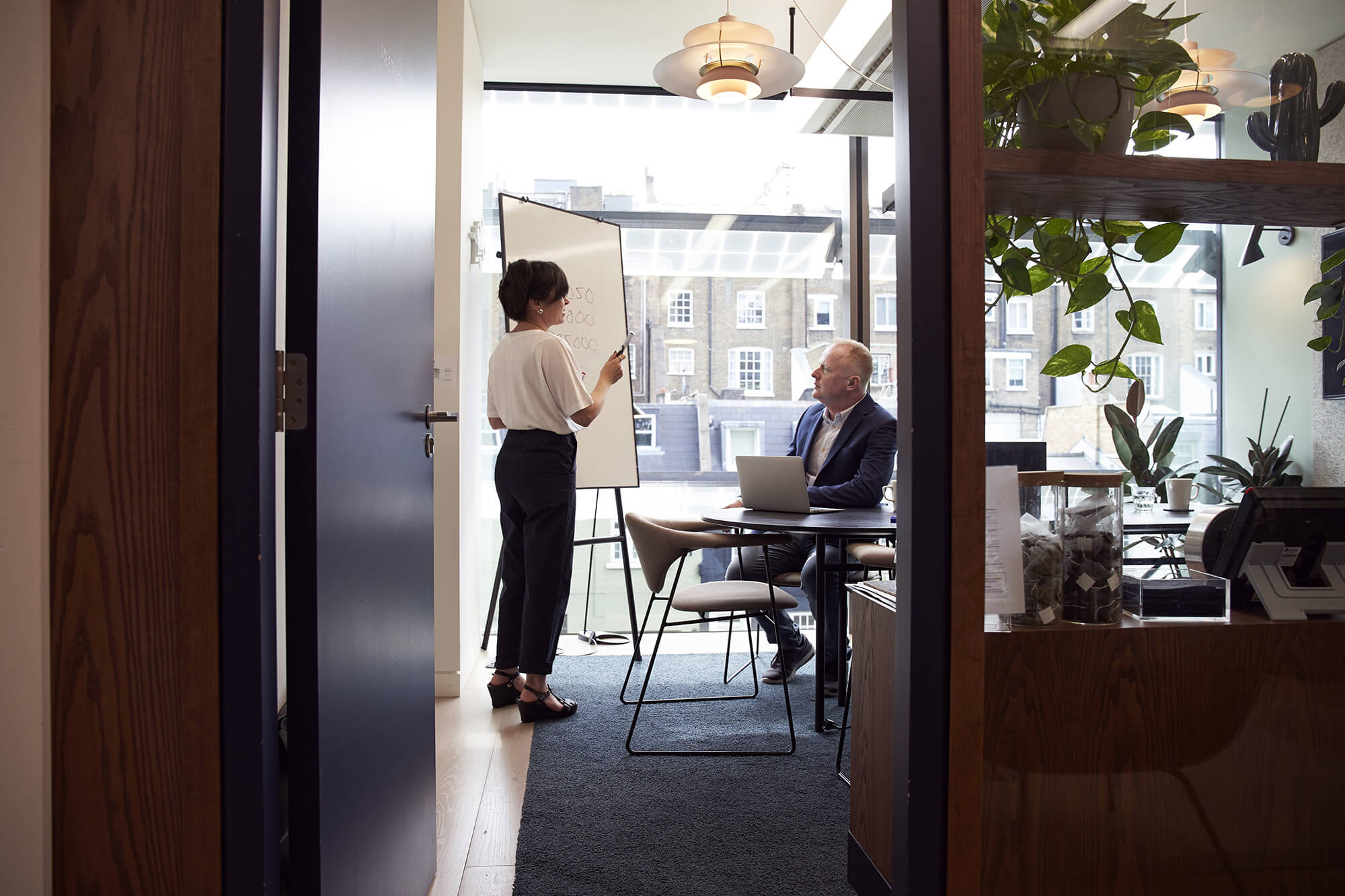 8 useful benefits of project management software for your company
