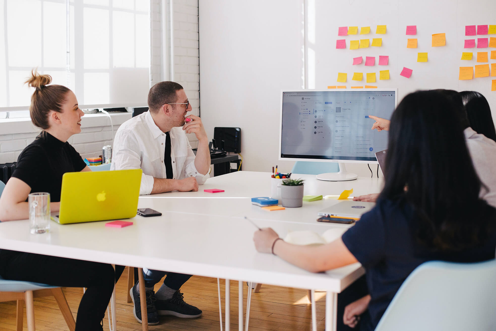 9 useful benefits of project management software for your company 