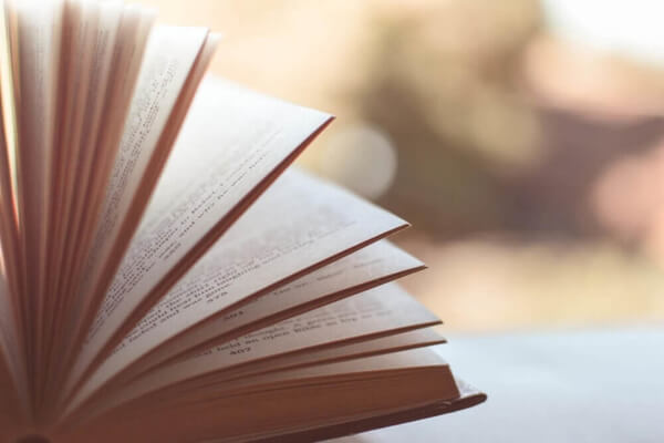 Effective Storytelling: How the Greatest Leaders Motivate Their Team