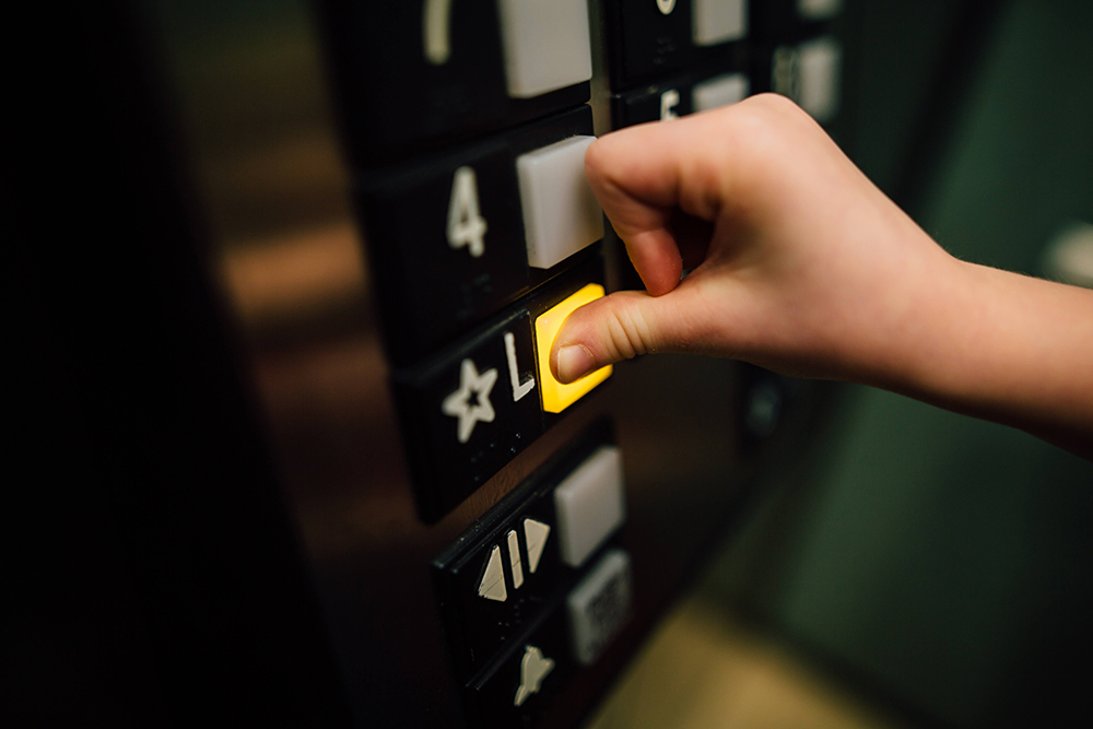 Tips for Project Managers: The Elevator Pitch - How to Convince People in Just 60 Seconds