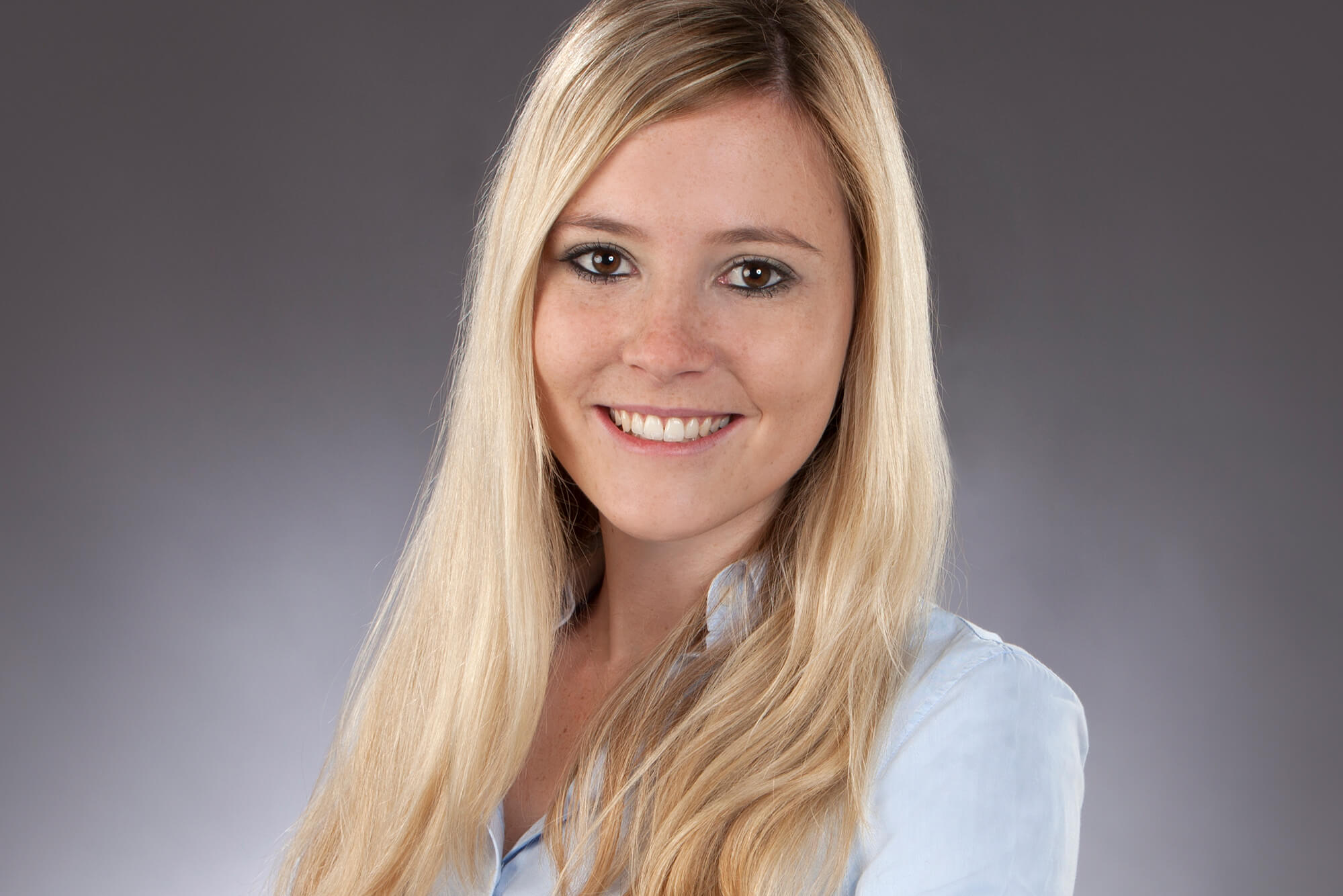 Get to Know InLoox: Juline - Assistant to the Management at InLoox Headquraters in Munich