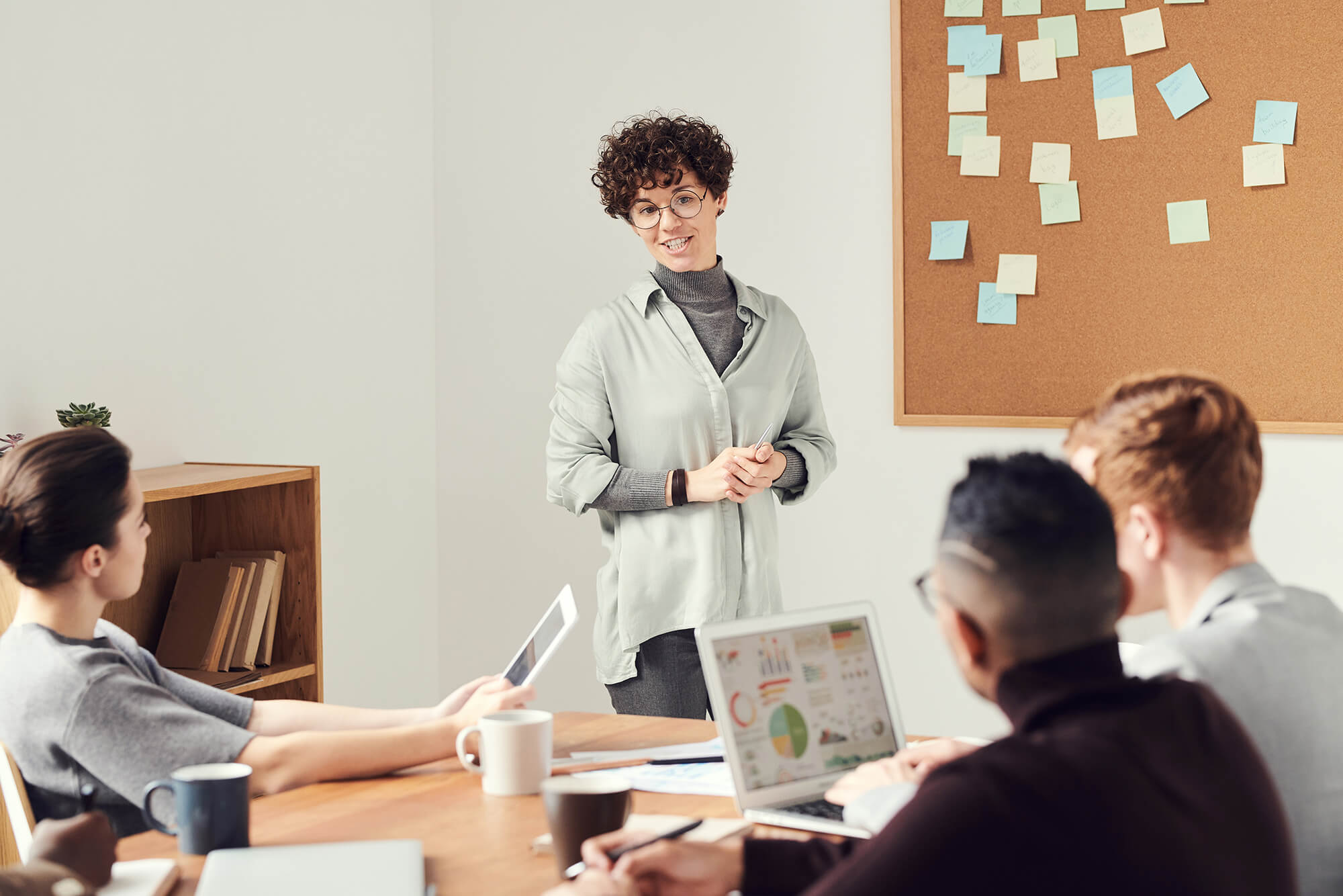 Project Management Guidelines (Part 2) -Communication and Time as the Most Important Elements of the Project